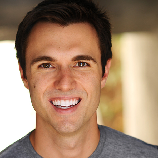 Headshot of Graham Bowen